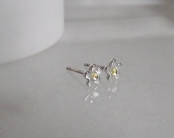 Stunning Handmade Fine Silver and 24 carat gold ditsy floral Stud Earrings