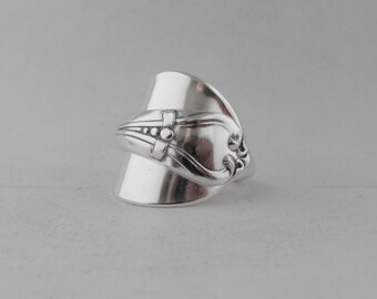 Beautifully Unusual Heavy Handmade Antique Sterling Silver Art Nouveau Spoon Ring Hallmarked