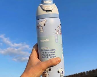Bottiglia Owala con Snoopy blu, tazza Owala con simpatici personaggi dei cartoni animati, borraccia estetica azzurra, regalo per donne, bicchiere alla moda per tutti i giorni