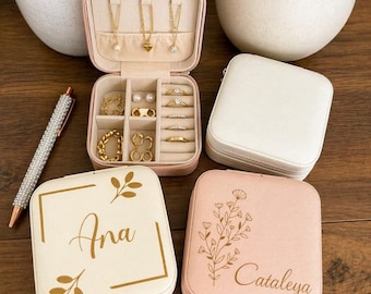 Personalized Travel Jewelry Case | Custom Name Box | Bridesmaid Gift | Flower Jewelry Organizer