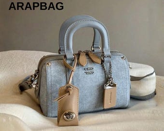Sac d'oreiller classique pour femmes avec lettre, couleur unie, double poignée, sac à main élégant, sac à bandoulière pour banlieue