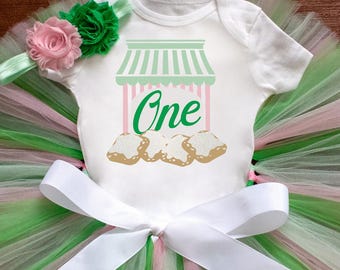 Beignet first birthday outfit "Georgia" It's beignet one sweet year tutu, bodysuit, headband set
