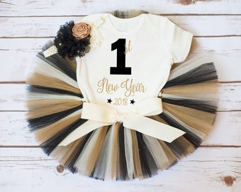 baby nye outfit