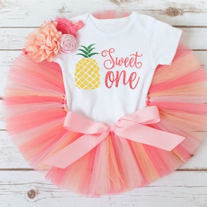 Pineapple First Birthday Outfit Girl &#39;Rachel&#39; Tutti Frutti Sweet One Smash Cake Photos Hawaiian Luau Party tutu set, fruit birthday girl