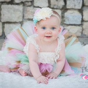 Conjunto de tutú personalizado para primer cumpleaños &quot;Nieva&quot;, color rosa menta y dorado, para niña, para fiesta de medio cumpleaños, para niña con pastel de cumpleaños y fotos de recién nacida.