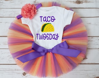 Taco Twosday outfit 'Cynthia'