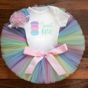 French Birthday Outfit for Baby Girls &quot;Kaylyn&quot; Macaron cake smash, Paris Theme 1st Birthday Tutu Set, Ooh La La Parisian Party Outfit
