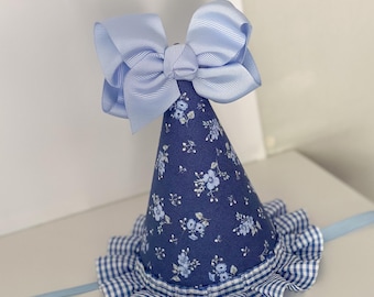 Gorro azul floral para el primer cumpleaños - Un gorro de fiesta con flores silvestres para niñas