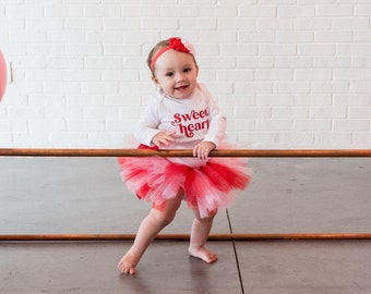 Little Sweetheart first Valentines day outfit baby girl "Lovebug" Newborn valentines tutu set, toddler girl, pink red valentine party tutu