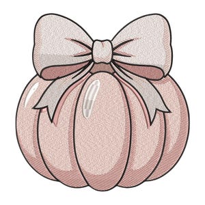 以下が含まれることがあります： 垂直なリブ状のセグメントと上部に結ばれた大きな淡いピンクのリボンが特徴の、丸みを帯びたライトピンクのパンプキンの刺繍デザイン。グラフィック全体が太い黒い糸で縁取られており、明確で輪郭のはっきりとした形状を作り出しています。
