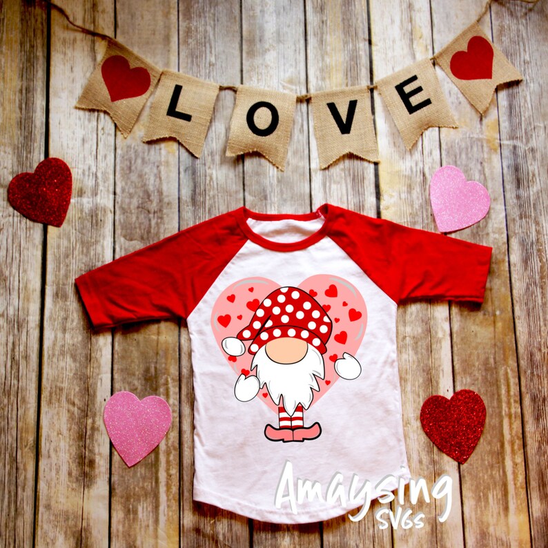 Download Valentine Gnome svg Heart Gnome svg Gnome holding heart ...