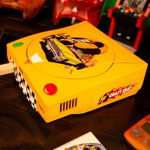 Sega Dreamcast Replacement Shell - Crazy Taxi Edition