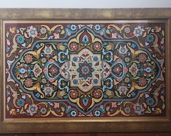 Lacek Turunc • Panel de arte popular azerbaiyano • Medallón floral rojo carmesí y azul • Decoración de pared hecha a mano • 44×67 cm