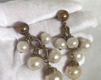 Vintage Japanese Faux Pearl Cluster Dangle Earrings Gold Tone Showa Retro Grapevine Pierced Earrings 6cm
