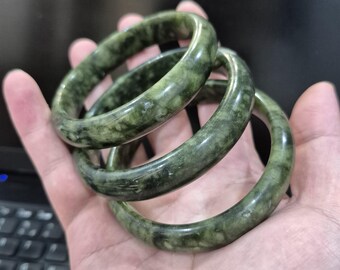Bracciale rigido in giada verde muschio, bracciale in giada verde, bracciale con pietra di giada