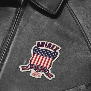 Chaqueta de aviador negra para hombre, estilo aviador de piel de oveja auténtica, fabricada en EE. UU. imagen 3