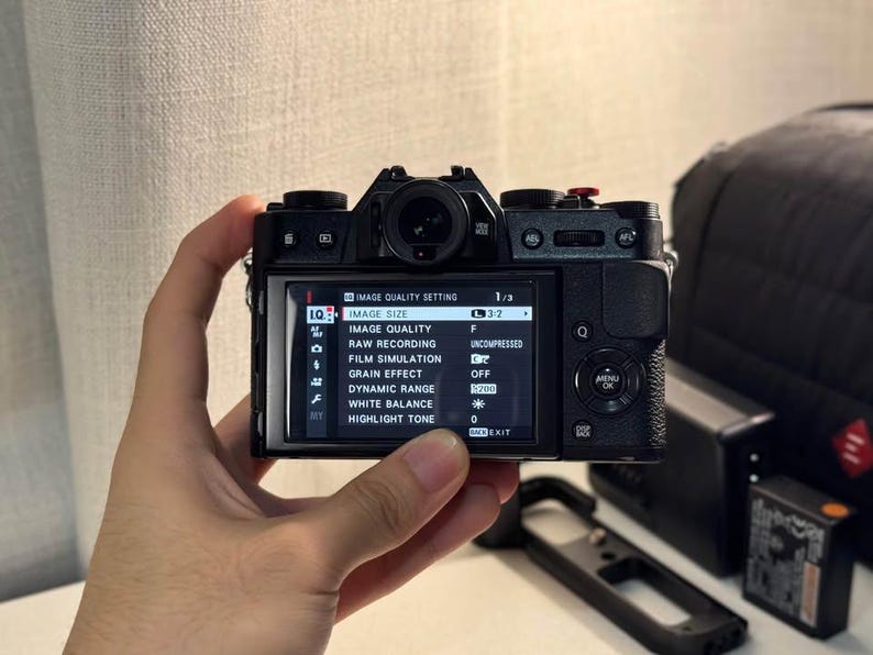 Fujifilm X-T20 Mirrorless Digital Camera \u2013 Low Shutter Count ...