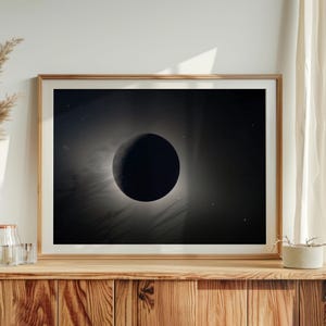 Impressão do eclipse lunar Artemis II | Arte de parede da NASA sobre exploração espacial (download digital) | SPC002