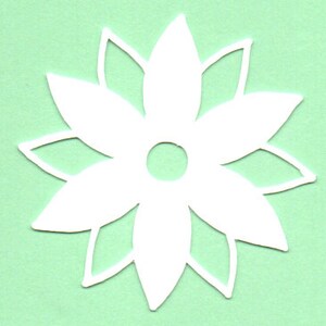 25 パックの紙の花の形、花の切り抜きダイ、カードストックの花、DIY の花、DIY カードの花、春、スクラップブックの花