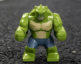 DC Killer Croc Action Figure: Bright Green PVC Collectible with 360 Detail, Ideal for Justice League & Comic Fans