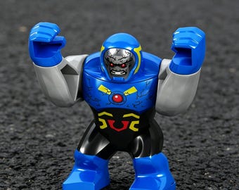 DC Darkseid Action Figure: High-precision 360 printed collectible with metallic armor, glossy cracked helmet, red energy core