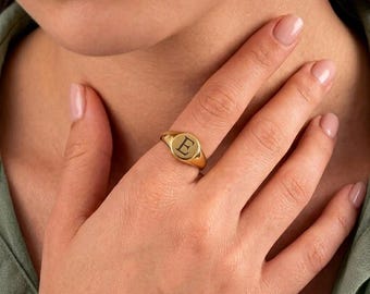 Personalized Initial Signet Ring, Custom Dainty Gold Pinky Ring, Sterling Silver Jewelry, Mothers Day Gift for Mom