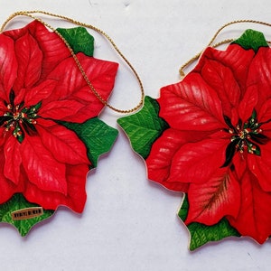 2 Aglomerado de cartón vintage adorno de poinsettia navideña / Flores / Papel / Troquelado / Decoración navideña / Poda de árboles / rojo / verde