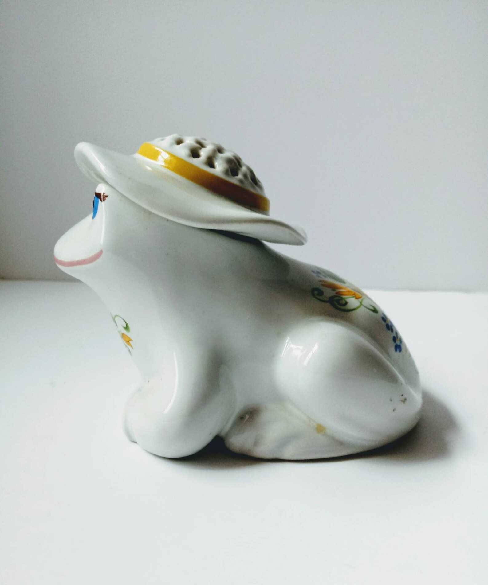 Avon Frog Potpourri Holder Avon Frog Ceramic Pomander / 1980s Etsy