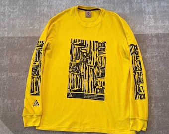 T-shirt thermique gaufré à manches longues Nike ACG jaune, style streetwear outdoor, taille L homme