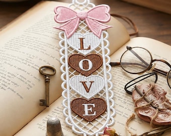LOVE Heart Bookmark FSL Machine Embroidery Design, Free Standing Lace Ornament, Valentine Bow Digital File, Instant Download ITH Embroidery