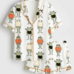 Little Ghost Frog Pajamas For Women, Pumpkin Patch Sleepwear, Cute Halloween Pajama Set, Spooky Season Loungewear Gift dịch