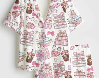 Bokpyjamasset för kvinnor, bokälskarepyjamas för kvinnor, kaffepyjamasset för kvinnor, sött pyjamasset för kvinnor, presentpyjamas för kvinnor, present till henne