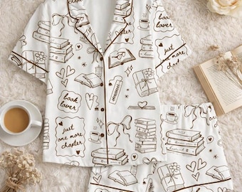 Book Lover Pajama Set Women, Reading Pajamas, Cozy Book Pajamas, Bibliophile PJs, Bookish Pajamas, Aesthetic Sleepwear, Gift for Her