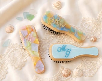 Custom Portable Hair Comb, Acetate Wood Comb with Rhinestone Name, Pearl Monogram, Bridesmaid Gift, Birthday Gift, Gift for Bachelorette