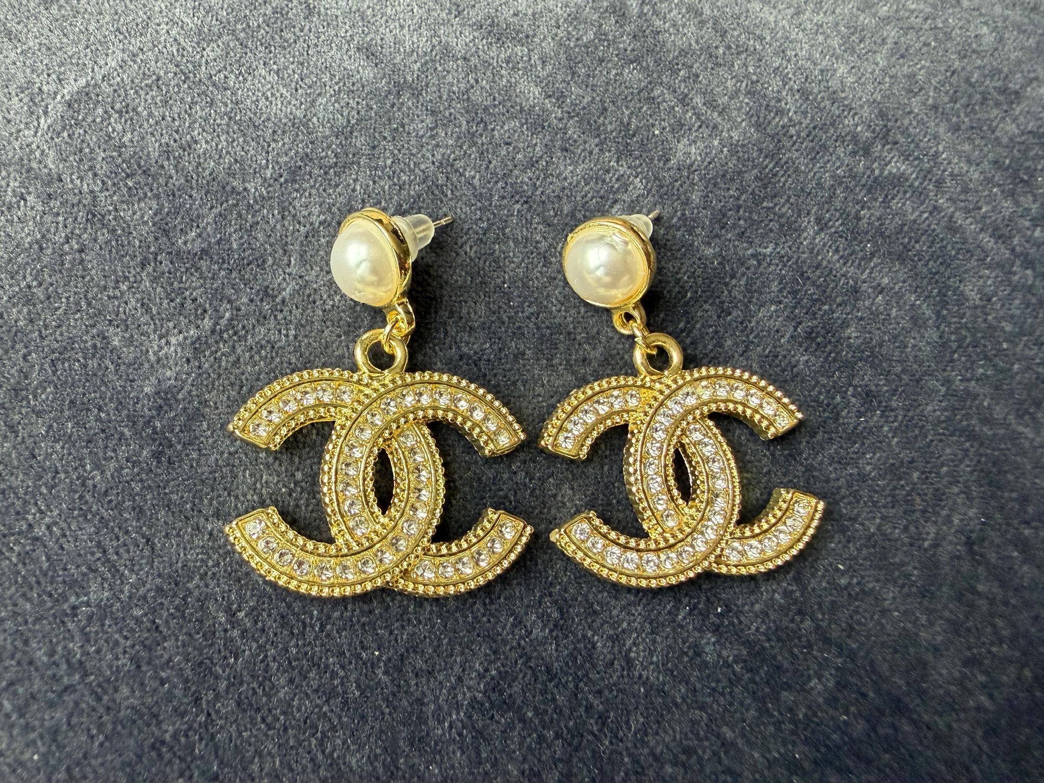 Vintage Chanel Brooches - Etsy