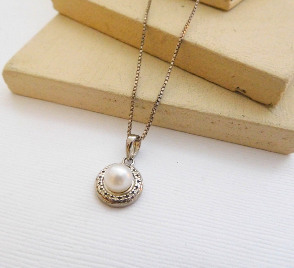 necklace marked 925