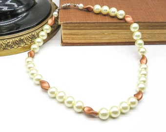 Retro Off-White Faux Pearl Copper Tone Swirl Bead 16" Choker Necklace GG3
