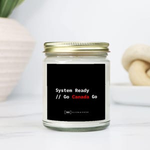 面白いプログラマー向けキャンドル – ゴー・カナダ・ゴー – サッカーファンへのギフト – コーダーのデスクデコレーション
