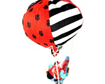 Pirate-Themed Toy Hot Air Balloon for Little Adventurers