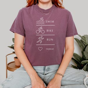 Comfort Colors Swim Bike Run Shirt, First Triathlon Shirt, Beginner Triathlete Tee, Ironman Shirt, Endurance Athlete Gift, Triathlon shirt image 4