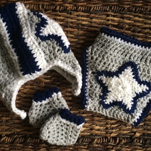 Dallas Cowboys Football Crochet Baby Helmet Hat Gift Set image 1