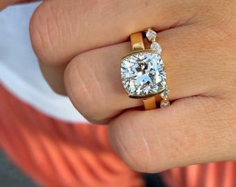 Cushion Moissanite Bridal Ring Set, Half Bezel Set Ring With Marquise Set Wedding Band, Unique Solitaire Diamond Ring Set, Elegant Jewelry