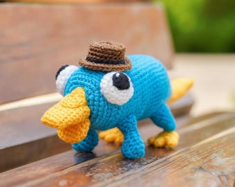 Padrão de crochê amigurumi de ornitorrinco e agente Perry em PDF