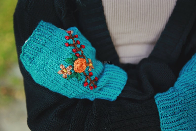 Wildflower Headwrap & Fingerless Mitts Set // Embroidered Florals // Autumn giftset image 3