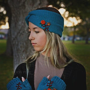 Wildflower Headwrap & Fingerless Mitts Set // Embroidered Florals // Autumn giftset image 2