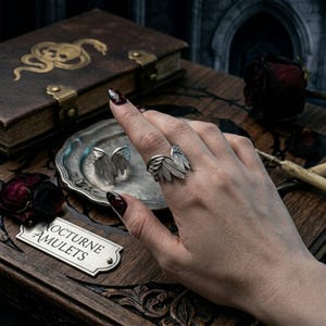 Seraphim angel ring - Etsy 日本