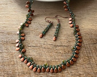 Woven Green Necklace And Earrings Set, Aquamarine Necklace, Copper Necklace, Beaded Necklace And Earrings, Wavy Necklace, Gift For Women