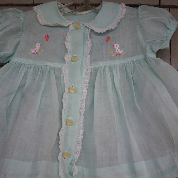 1940s Vintage Aqua Cotton Batiste Baby Dress With Embroidered Ducks and Lace Trim - SZ. 12M