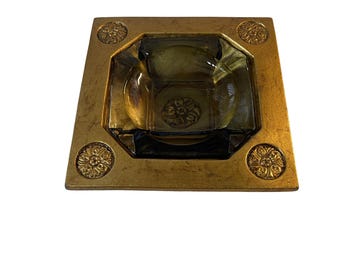 Popielniczka z medalionem Vintage Toleware