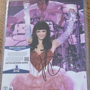 Katy Perry Autograph - Etsy